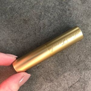 Too Faced Lip Stick
